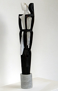 'muze, ghost in the machine';
 2011, wengé en albast